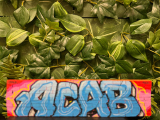 MAUER 1of1 BY TRACK MIT DEINEM WUNSCHTEXT